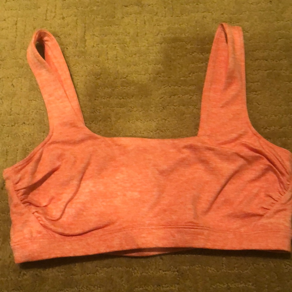 Sports bra